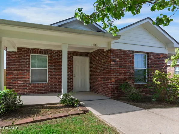 1011 W End Dr, New Iberia, LA 70560