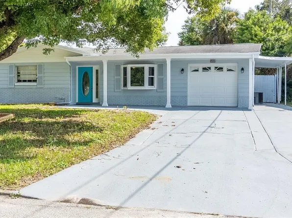 4344 Oak Bluff Ave, Holiday, FL 34691