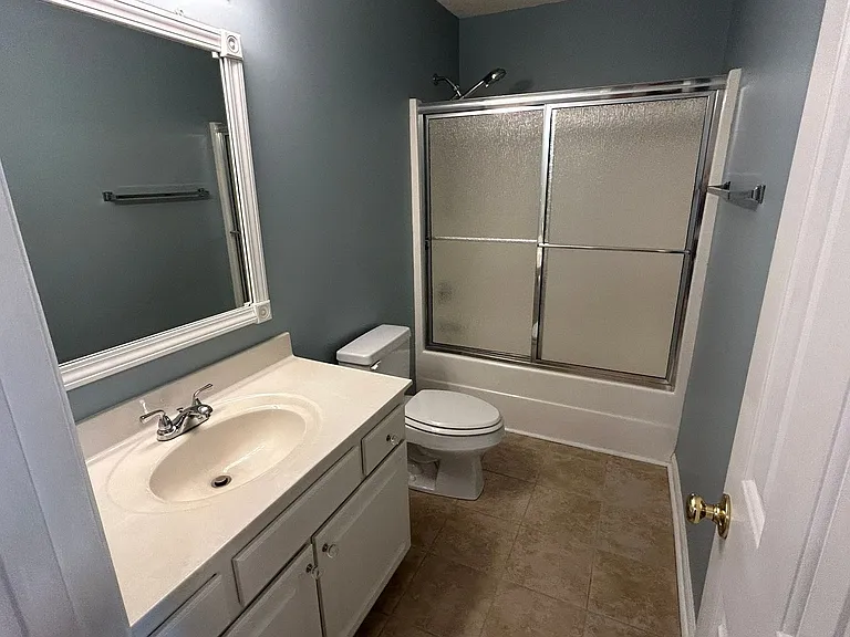 1300 Woodburn Ct — Photo 21