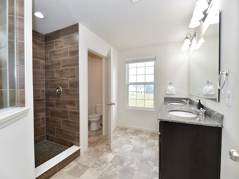 6013 Meadowview Dr — Photo 14