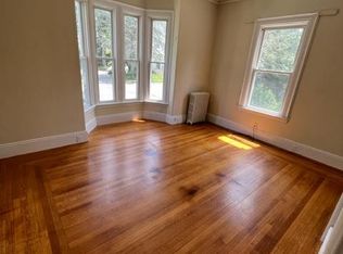 79 Mechanic St APT 1, Westbrook, ME 04092