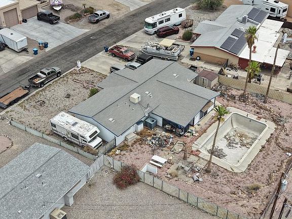 5th image of 1750 Beavertail Dr