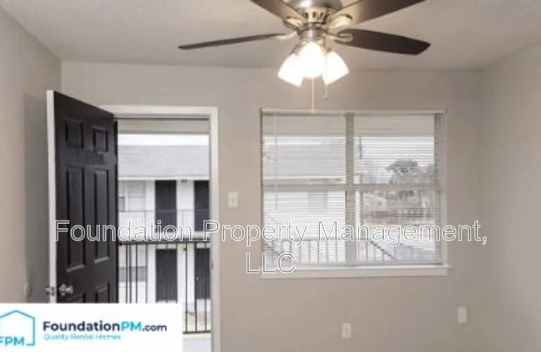 267 Greenlaw Ave #12 — Photo 8