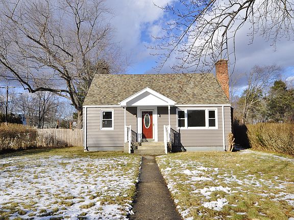 2nd image of 28 Bina Ave