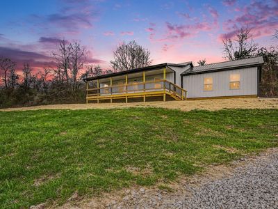 28430 Hide A Way Hills Rd, Sugar Grove, OH, 43155