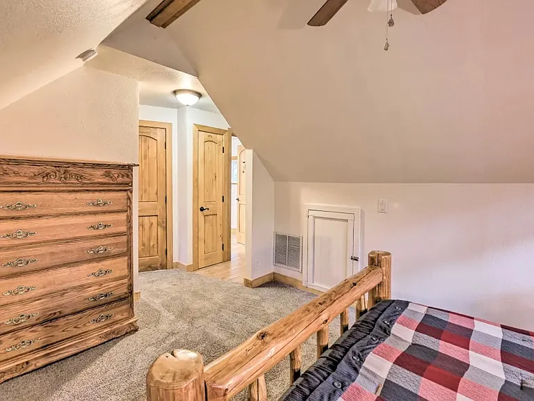 1450 E Nadean Ln — Photo 19