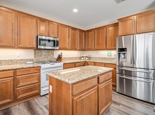 42637 Marsuerite Way, Lancaster, CA 93536