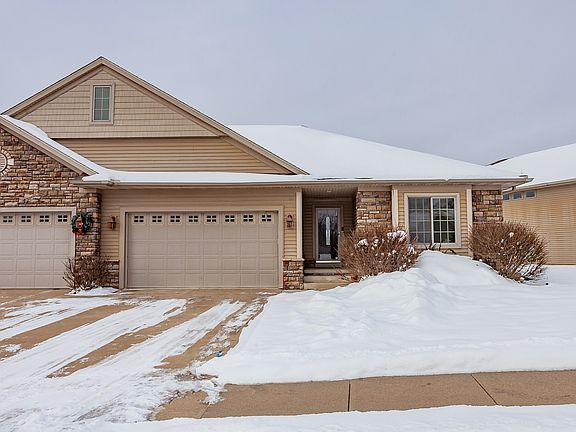 2nd image of 2150 Copper Wynd Dr #8