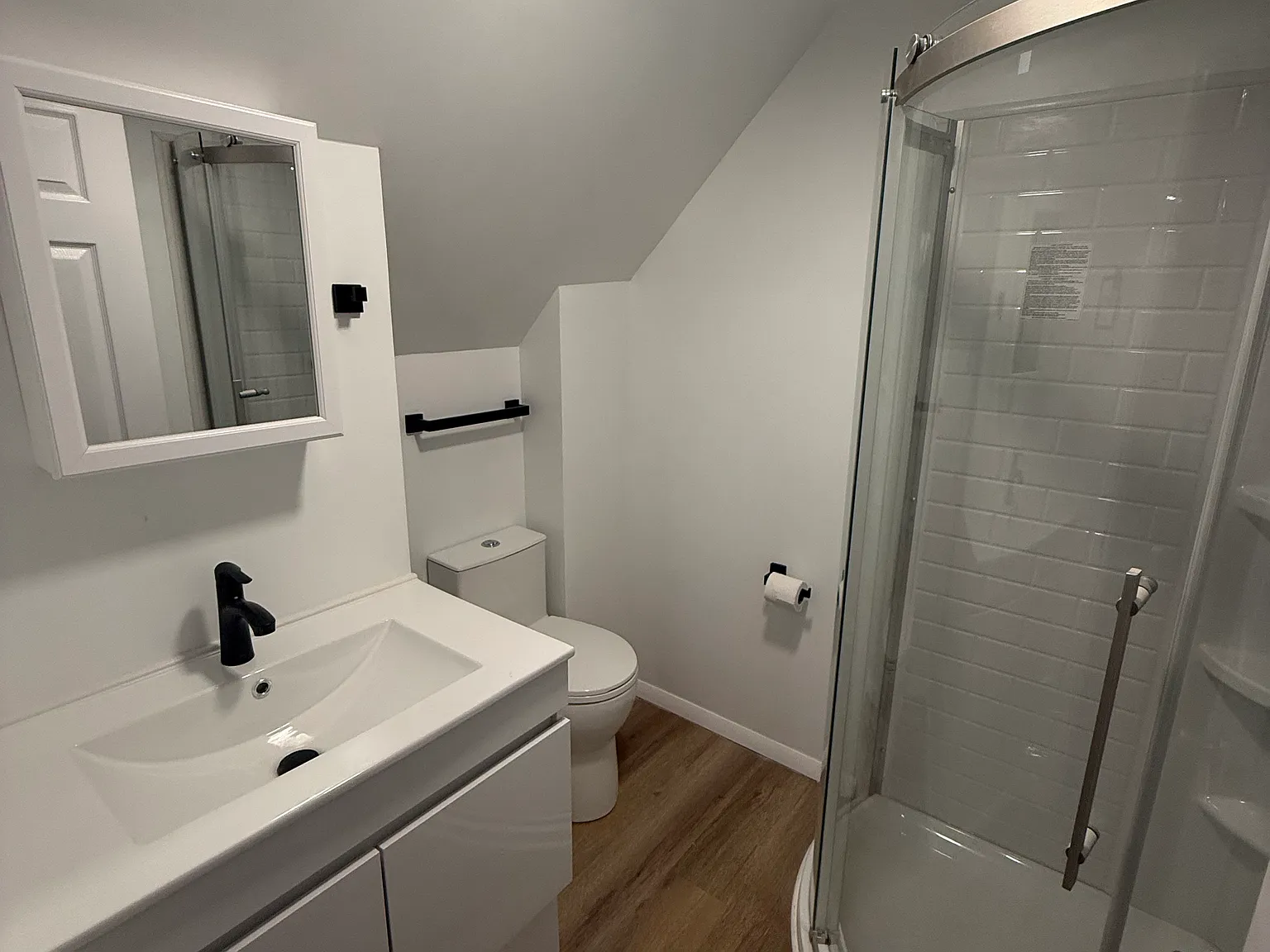 4 bed, 1480 sqft, $3,000 — Photo 3