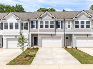 1227 McCoy St, Opelika, AL 36801