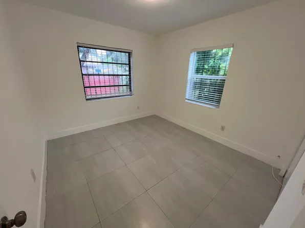 8125 NW 6th Ave #4, Miami, FL 33150