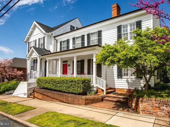 507 Hanover St, Fredericksburg, VA 22401