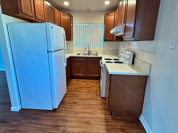 2nd image of 4021 Mississippi St APT 9