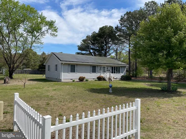 28868 Johnsons Dr, Seaford, DE 19973
