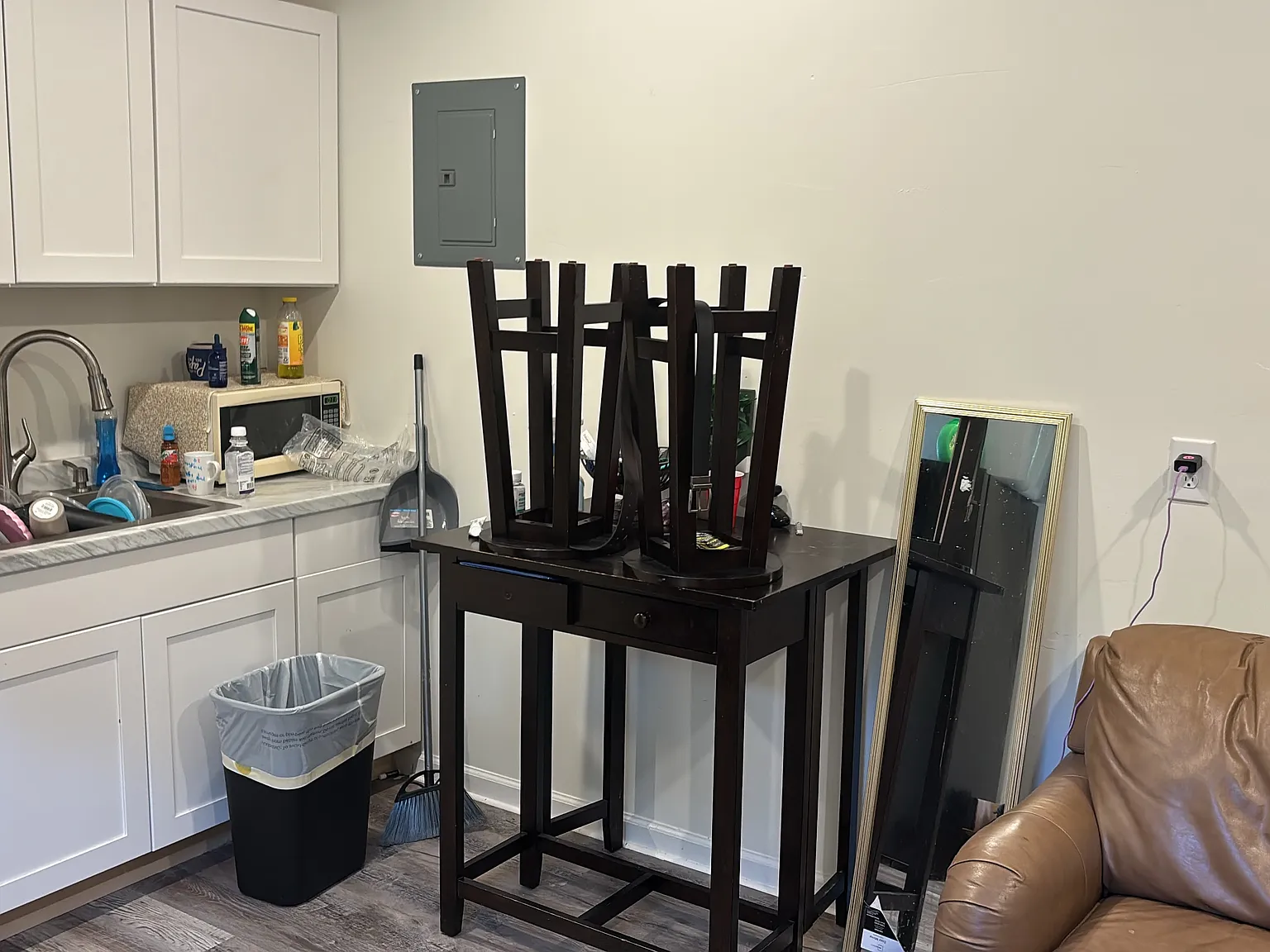 1 bed, 400 sqft, $1,000 — Photo 2