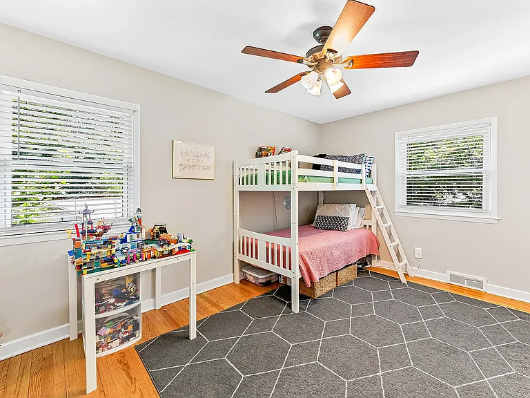 30 S Oak Forest Dr — Photo 9