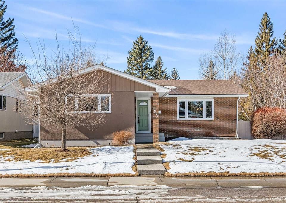 1st image of 1039 E Cannock Rd SW