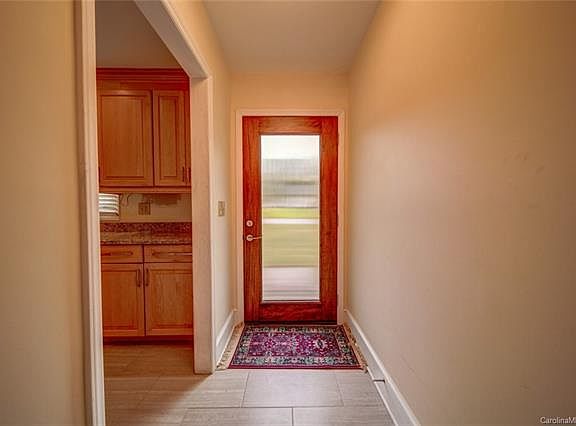 4th image of 7431 Lancashire Dr