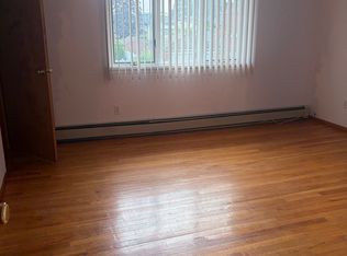 (Undisclosed Address), Franklin Square, NY 11010