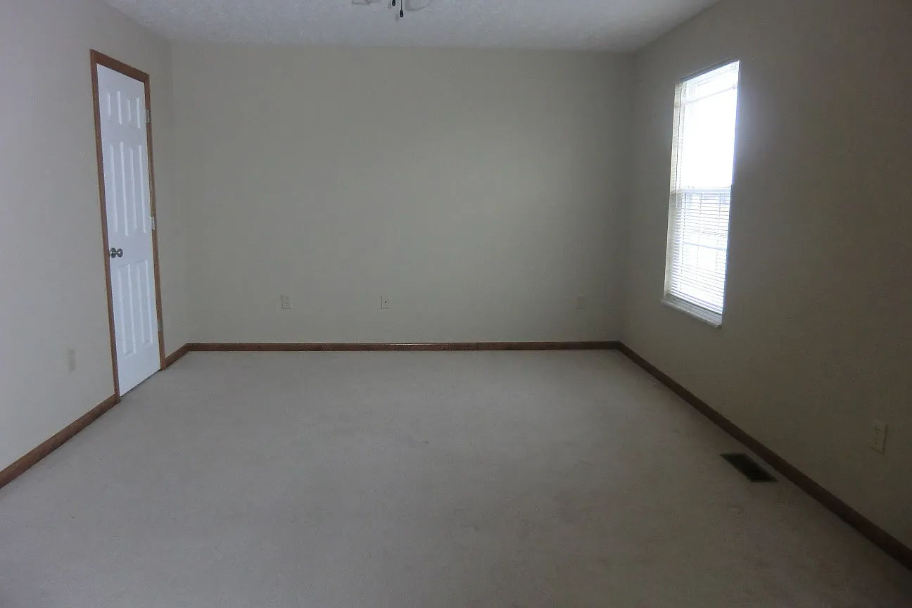 2 bed, 1.5 bath, 1280 sqft, $1,475 — Photo 3