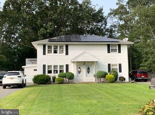 220 W Pacific Ave #B, Minotola, NJ 08341