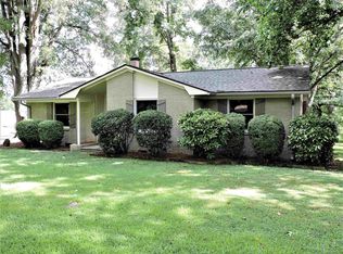 1513 Ridge Ln, Hillsborough, NC 27278