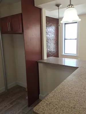 Rented by Bohemia Realty Group | media 10