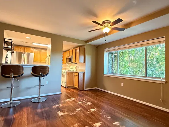 7981 Eastern Ave APT 301, Silver Spring, MD 20910