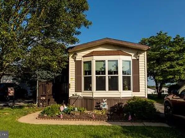 50 Ridgewood Mnr, Manheim, PA 17545