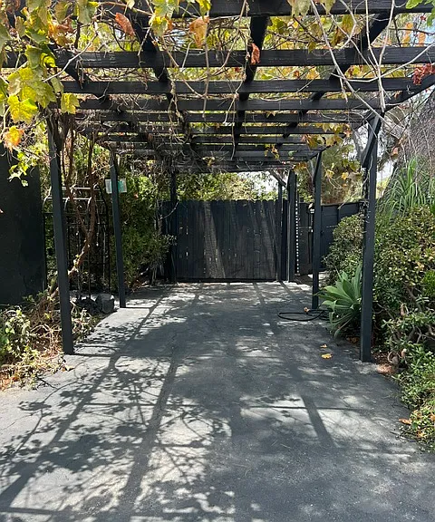 9912 La Tuna Canyon Rd — Photo 1