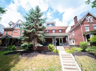 352 S Pacific Ave #1, Pittsburgh, PA 15224