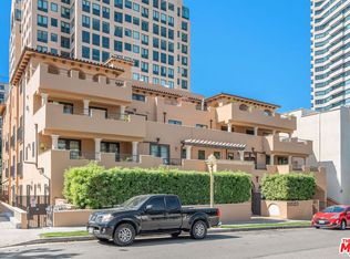10523 Ashton Ave APT 301, Los Angeles, CA 90024
