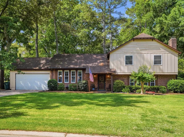 1214 Wellington Ln, Cary, NC 27511