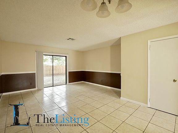 4th image of 114 Michelle Ln APT C