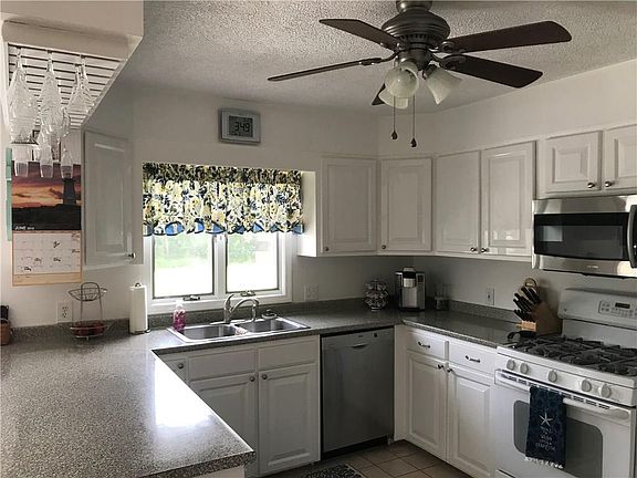 5th image of 5045 Georgetown Dr