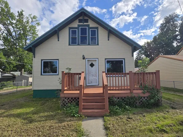 1009 9th Ave SW, Aberdeen, SD 57401