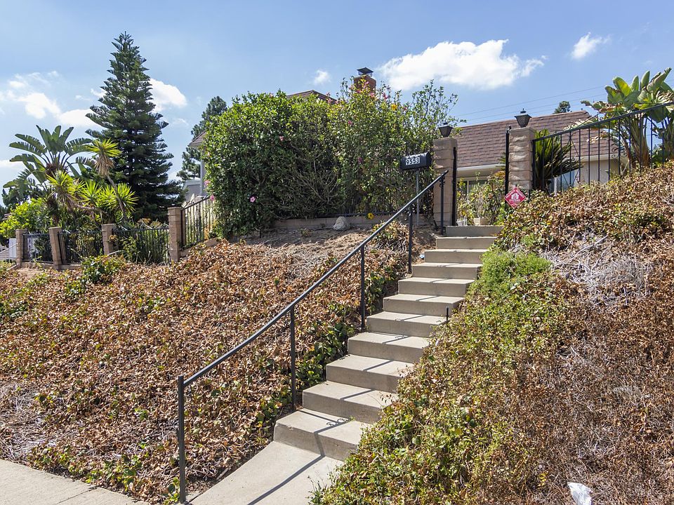 1st image of 9553 Woodley Ave