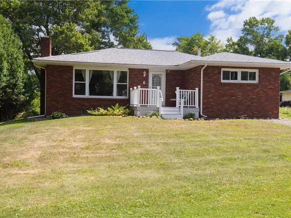 6 Grant St, Fredonia, PA 16124