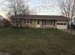1331 Hollyview Dr, Vermilion, OH