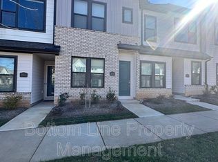 5915 Ardrey Kell Rd, Charlotte, NC 28277