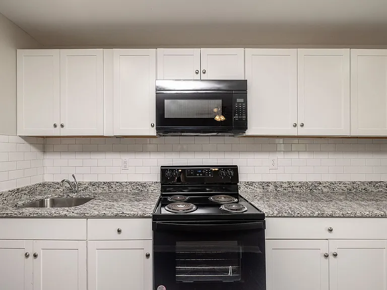 4306 Chamberlayne Ave — Photo 17