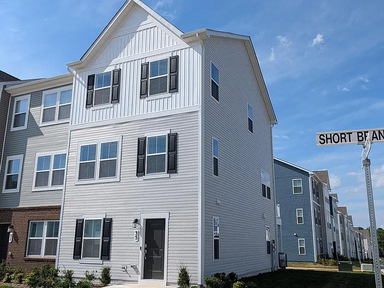 35 Short Branch Dr — Photo 1