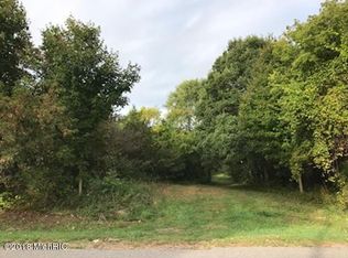 Fikes Rd, Coloma, MI 49038