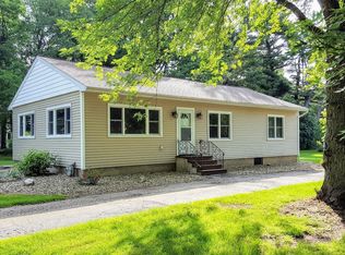 3111 S Lakeshore Dr, Saint Joseph, MI 49085