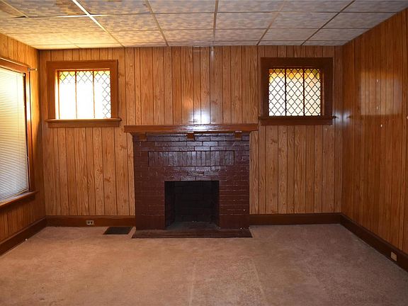2nd image of 4874 Lee Ave