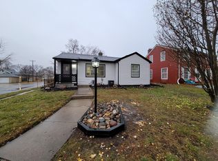 934 Orange Ave E, Saint Paul, MN 55106