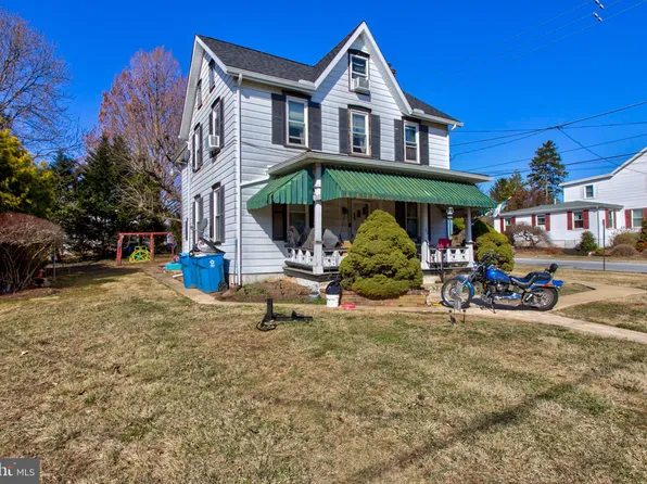 172 N 3rd St, Oxford, PA 19363