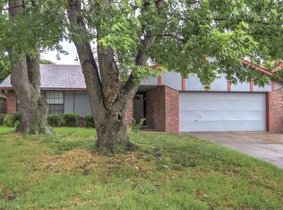 6808 S Saint Louis Ave, Tulsa, OK 74136