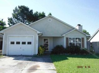 2038 W Windgate Ct, Jacksonville, NC 28546