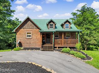 4965 Long Rifle Rd, Walland, TN 37886